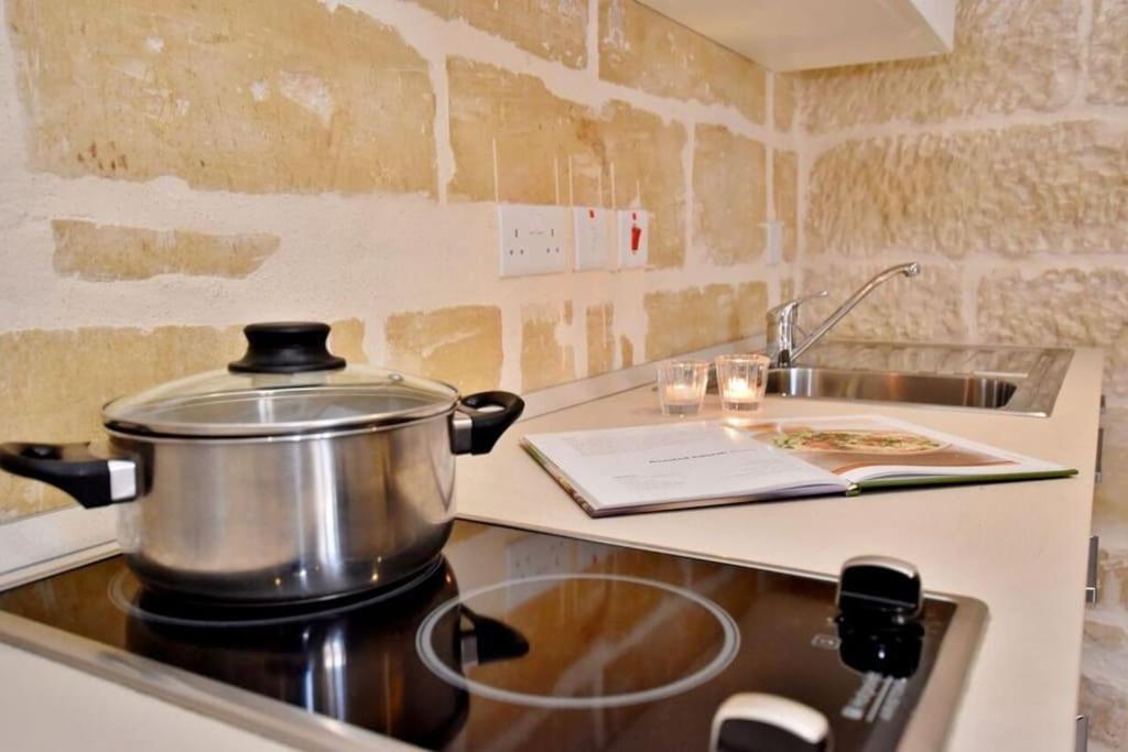 Vallettastay - Lucky Star One Bedroom Apartment 301 מראה חיצוני תמונה